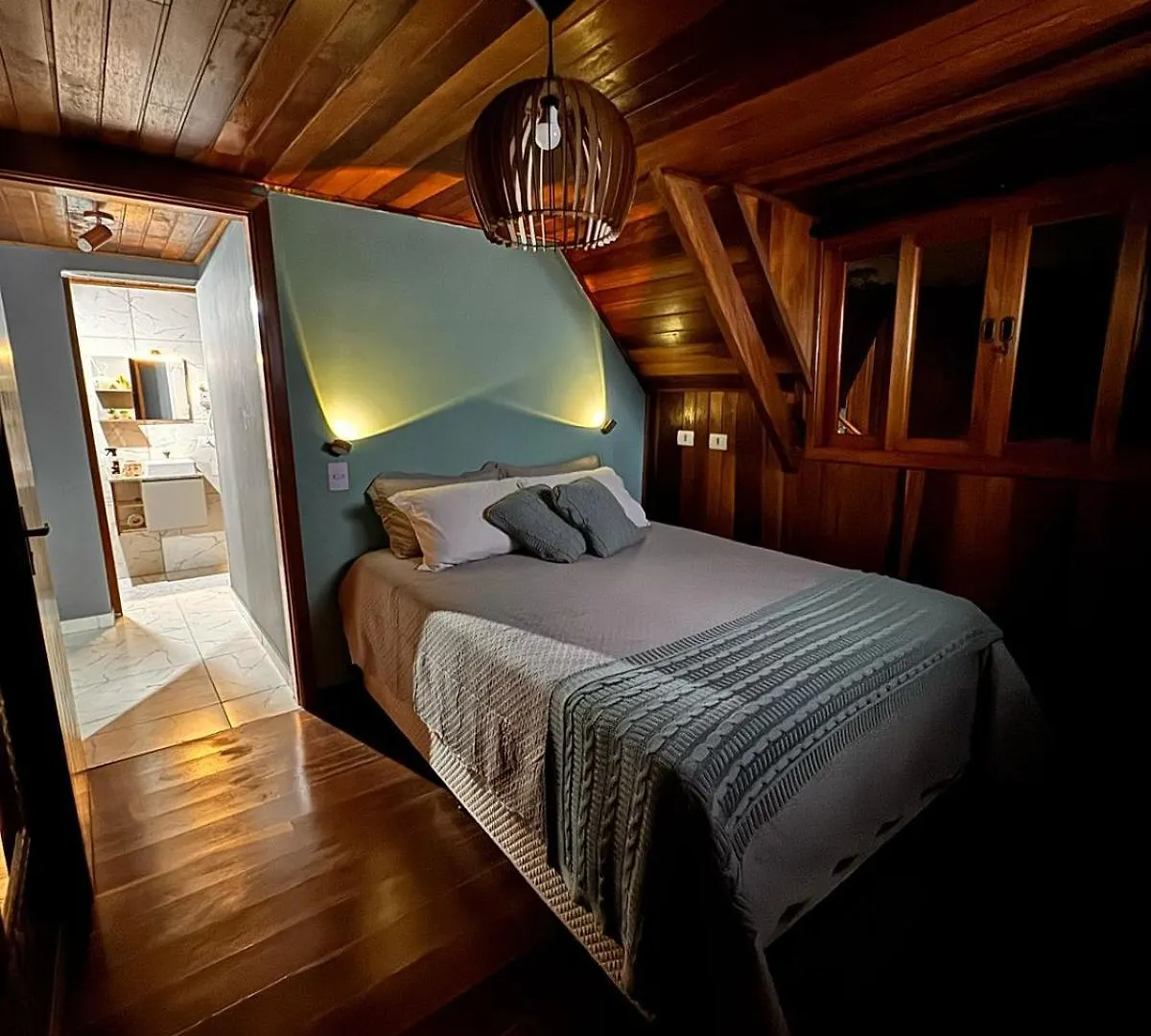 Chalet Cabana Mantiqueira Campos do Jordao